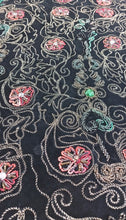 Carica l&#39;immagine nel visualizzatore di Gallery, Vintage Embroidery : Lurex Flowers