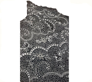 Vintage Embroidery : Silver Stones