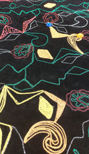 Carica l&#39;immagine nel visualizzatore di Gallery, Vintage Embroidery : Geometric Design