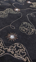 Carica l&#39;immagine nel visualizzatore di Gallery, Vintage Embroidery : Snake